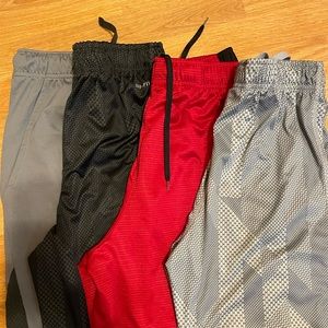 5 pairs Nike shorts, size boys large